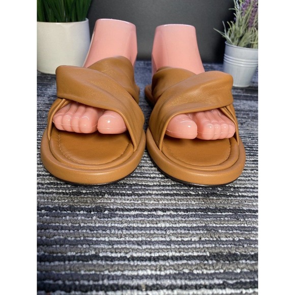 Everlane The Day Twist Size 7.5 Desert Tan Nappa Leather Slide Sandals MRP$145/H - Picture 3 of 10